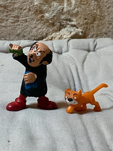 Figurines gargamel et - de,