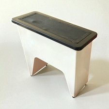 Tabouret cire-chaussures