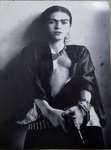 Frida kahlo pistolet - kahlo,