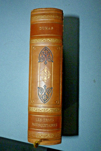 Alexandre dumas les - -,