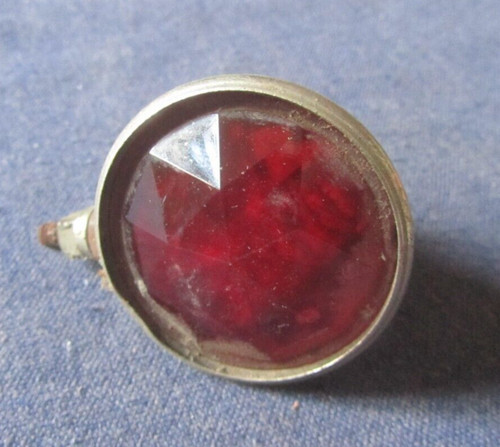 Ancien feu arriere verre - en,