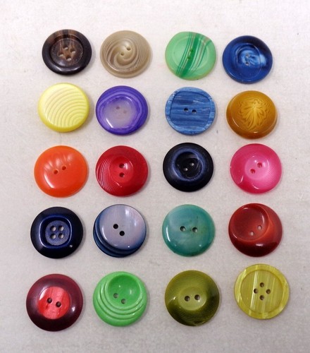 Lot boutons anciens en - anciens,