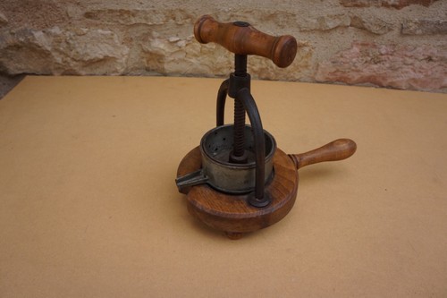 Ancien rare pressoir - rare,