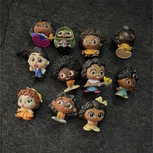 Disney lot mini - 12,