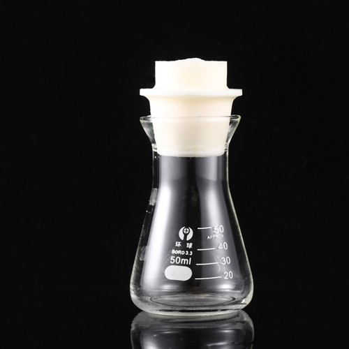 Fiole conique pour - pour, chimie