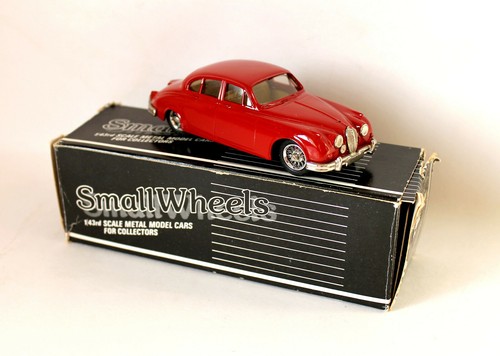 Voiture miniature jaguar - miniature,