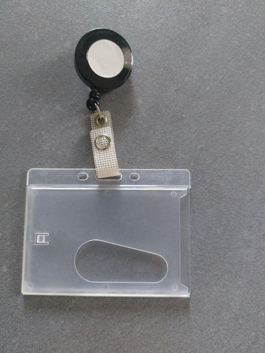Porte badge bobine - porte, +