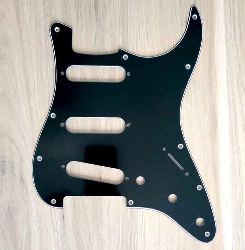 Pickguard noir blanc 3ply - pickguard,