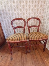 Lot de chaises style Louis