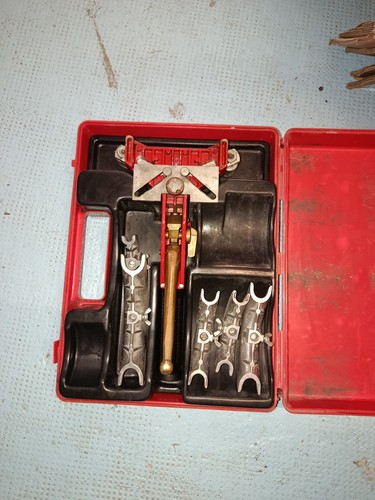 Cintreuse arbalète tools - cintreuse,