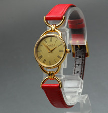 Montre à quartz femme vintage