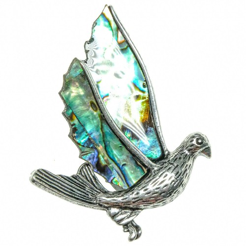 Broche colombe avec - , nacre