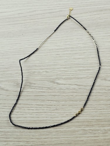 Collier fantaisie avec perles