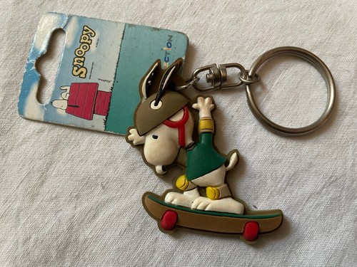 Porte clés snoopy - porte-clés, skate