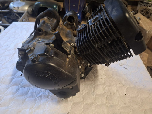 Moteur daelim 125 daystar - moteur,