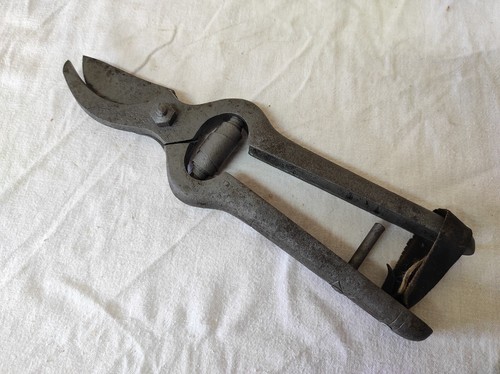 Outil pour jardin ancien - pour, le