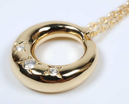 Collier pendentif rond cercle
