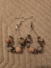 Boucle D'oreille En Pierre