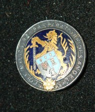 INSIGNE réduction  ECOLE