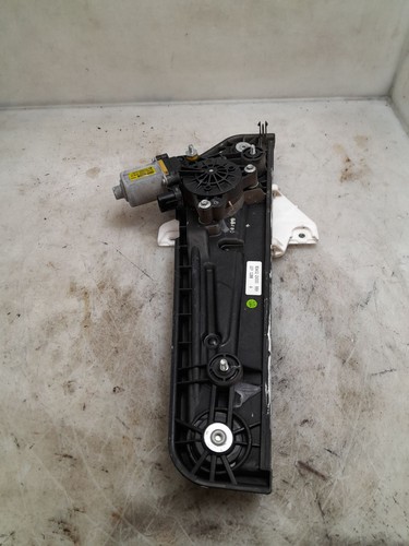 Mecanisme moteur de - +,