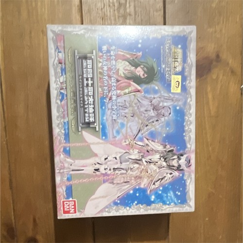 Bandai myth cloth saint - bandai,
