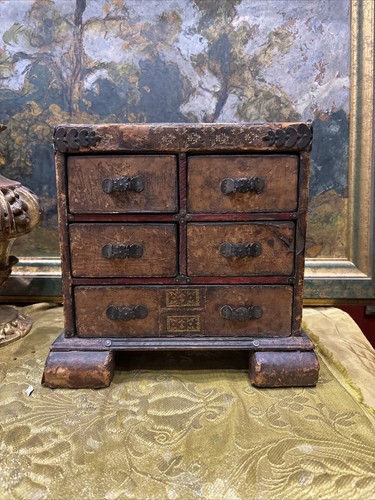 Ancienne commode miniature - ancienne, en