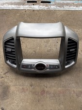 GRILLE CENTRALE AERATEUR