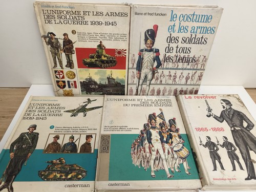 Lot livres anciens militaires
