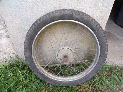 Jante roue avant peugeot - roue,