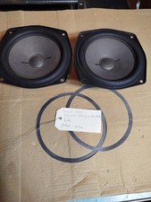 1 ou 2  Haut parleurs Basse