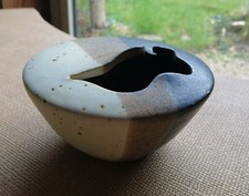 Vase pique-fleurs, grès