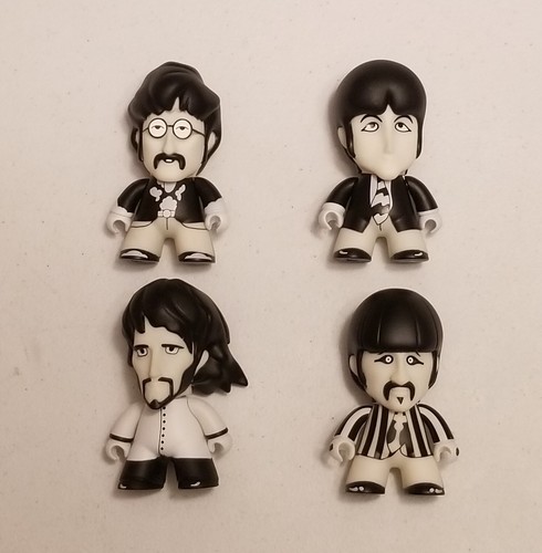 Titans beatles yellow - titans,