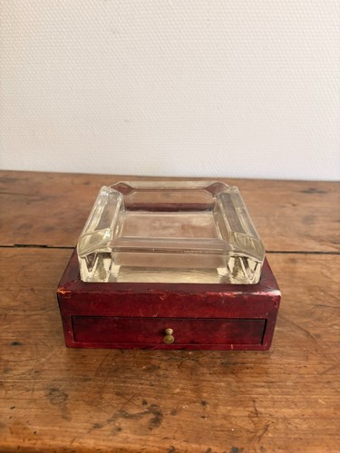 Cendrier verre epais - epais, moulé
