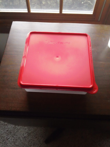 Tupperware snack n - x, 9