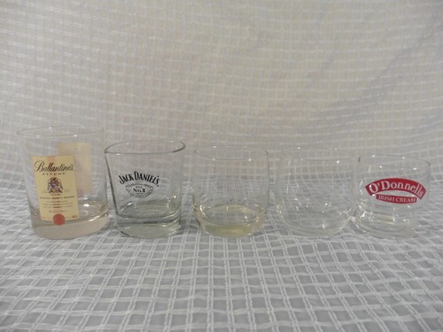 Lot alcohol glasses - (5),