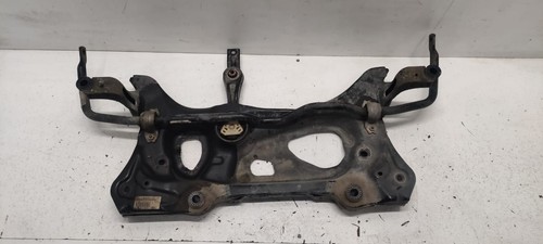 Cadre avant berceau moteur