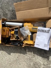 pistolet a colle Dewalt 18v 
