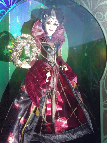 Lady tremaine poupée - lady,