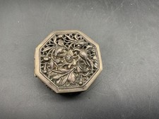 Boite à Grillon Ajouré