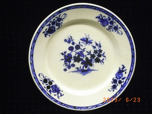 Ancienne assiette - ,