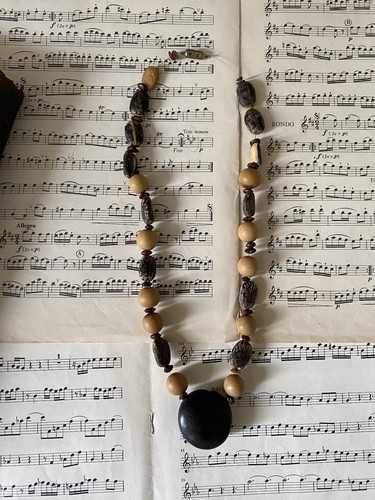 Collier vintage ethnique