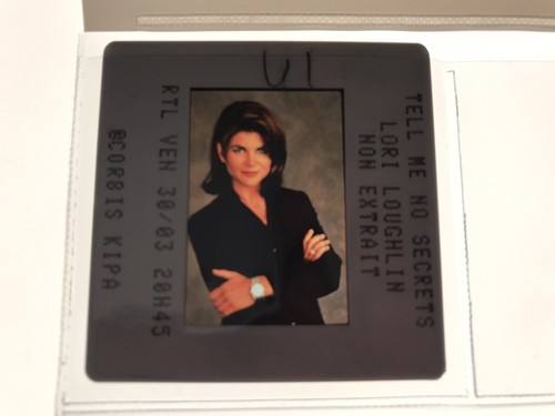 Lori loughlin diapositive - lori,