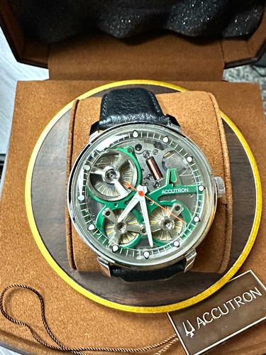 Accutron spaceview 2020 43mm - accutron,