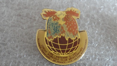 Pin credit agricole - agricole, antenne