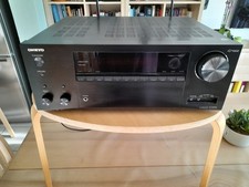 un amplificateur home cinéma