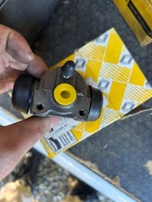 Cylindre Frein Arrière R18/C15 neuf Renault 7701365519