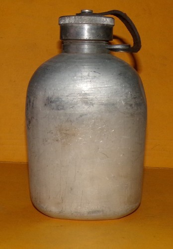 Armee allemande gourde nue - :,