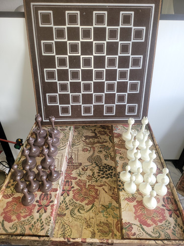 Ancien grand jeux - grand, d'échec