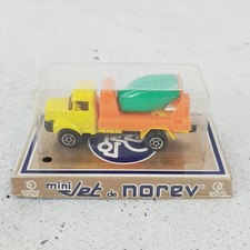 Vintage - Mini Jet De Norev Diecast Truck 446 Renault RVI BETONNIERE