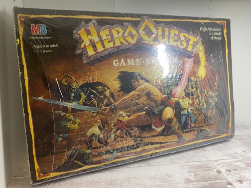 Vintage 1990 hero - hero, game